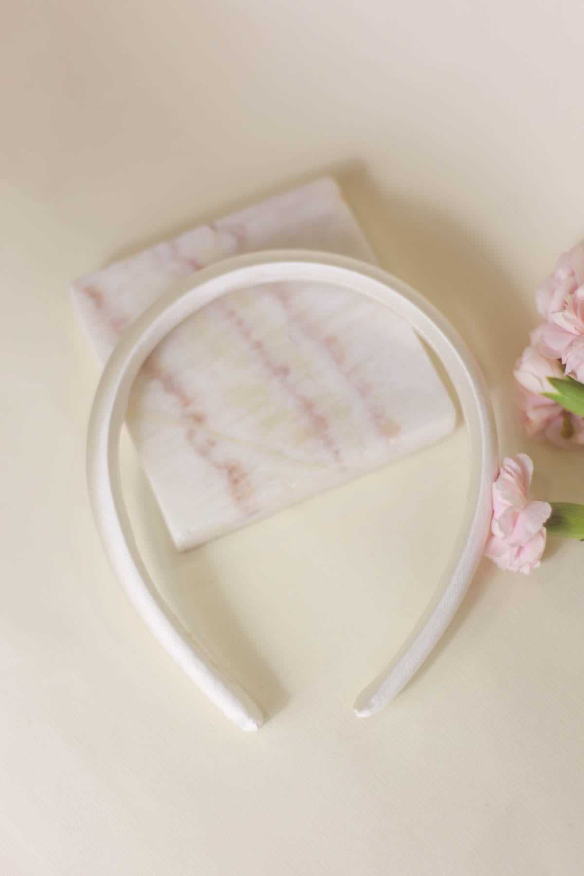 Khuyên tai giọt nước mạ vàng