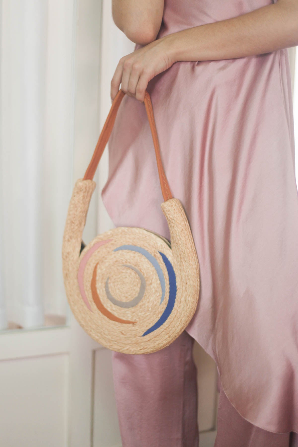 Túi raffia Serencio