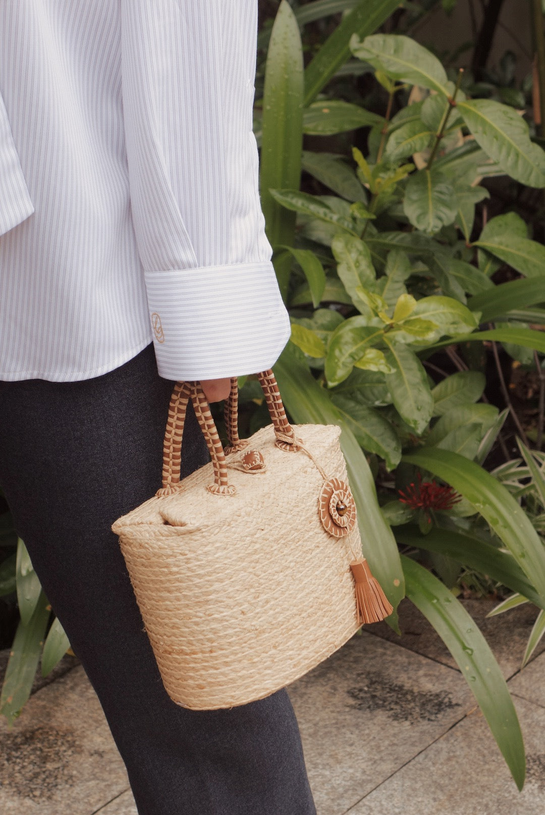 Túi raffia dáng hộp Berlodge Mini