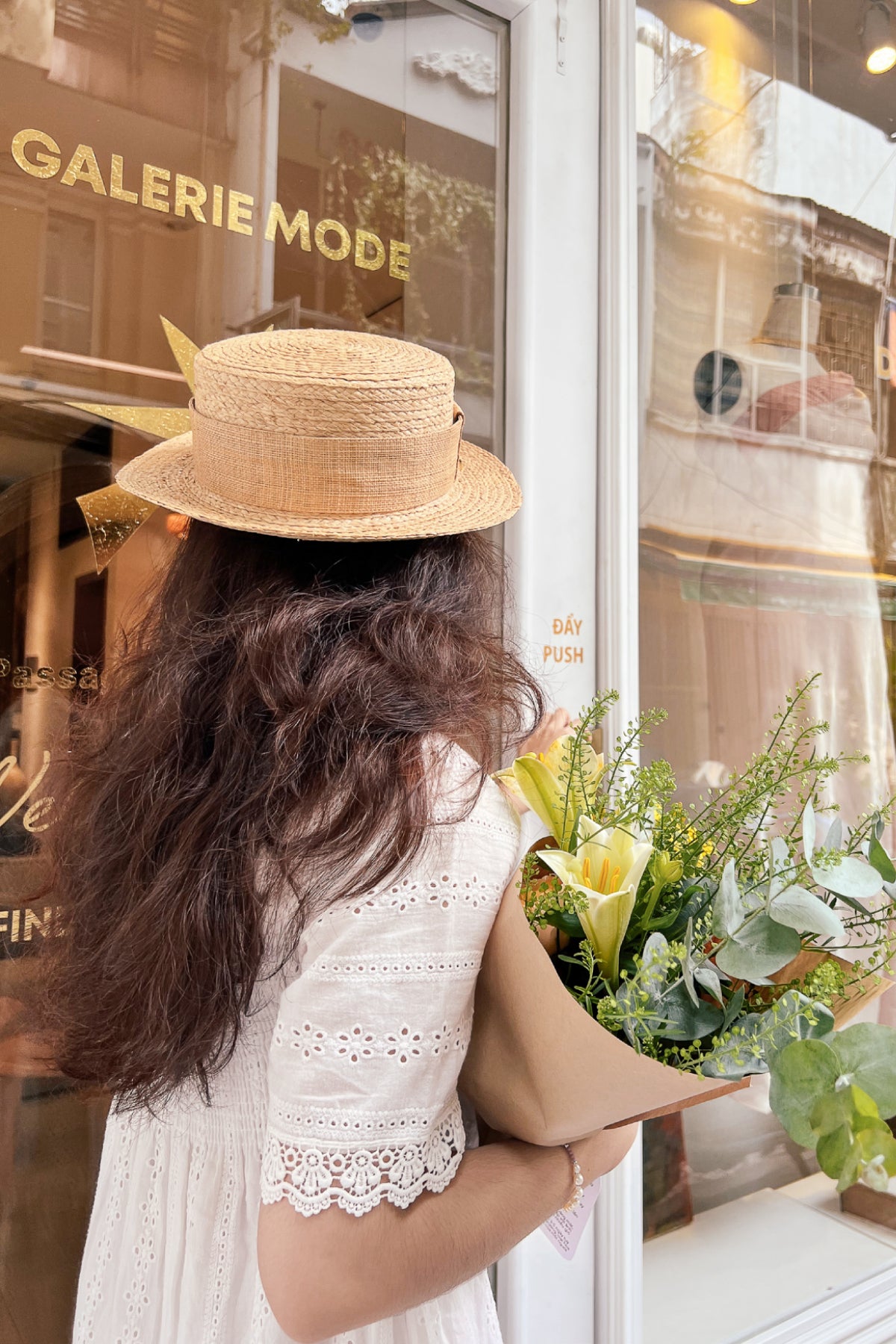 James boater hat for women in natural raffia