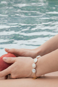 Frances flat pearl bracelet
