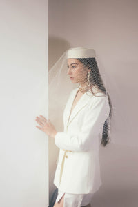 Jackie fascinator veil