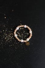 Charger l&#39;image dans la visionneuse de galerie, Candy crystal and ceramic bracelet