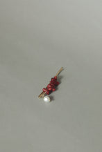 Load image into Gallery viewer, Dangle coral &amp; pearl drop hair clip