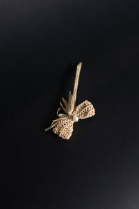 Dragonfly raffia hair clip
