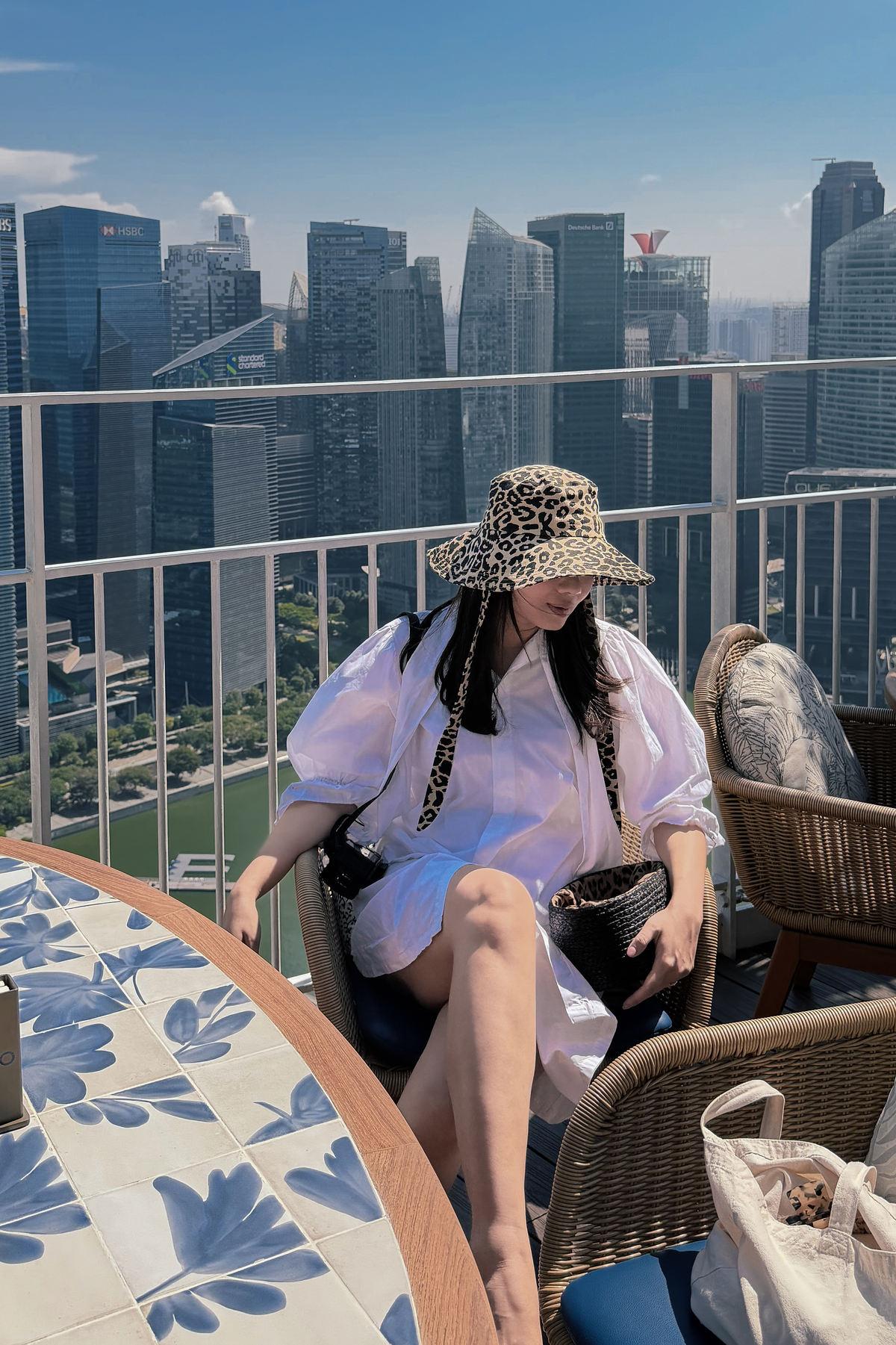 Fauve leopard hat