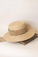 Load image into Gallery viewer, Hamilton raffia boater hat
