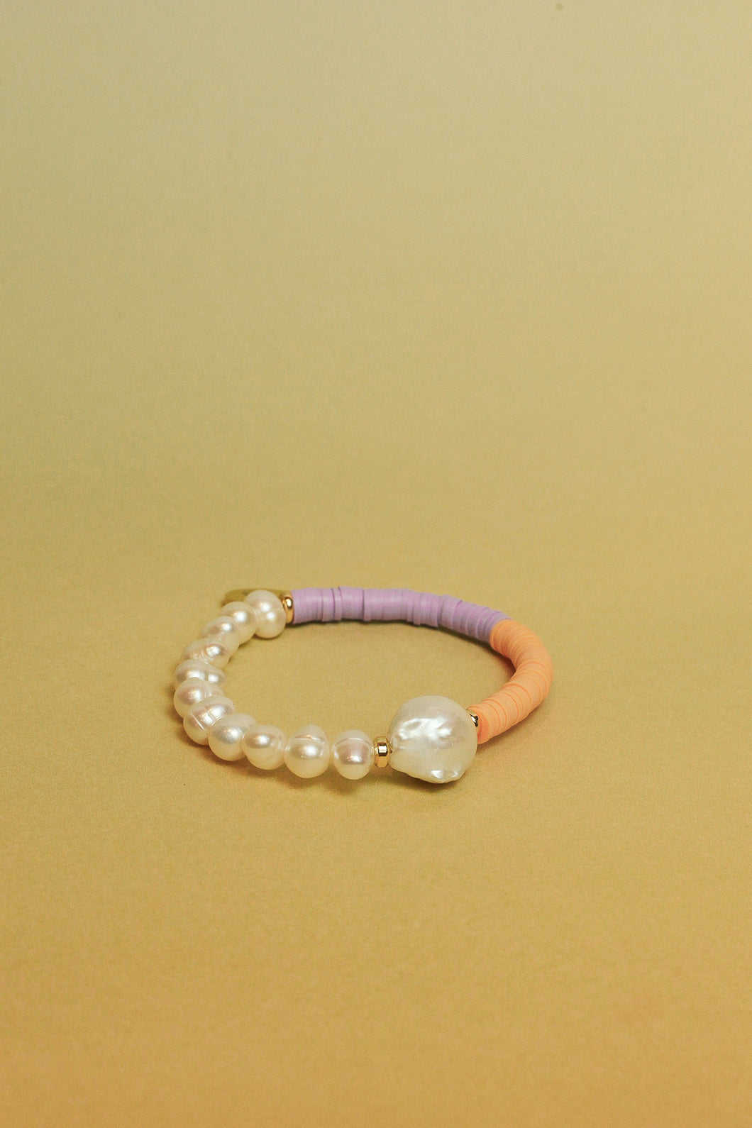 Minerva colorful pearl bracelet