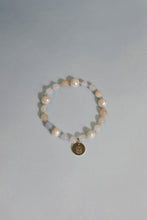 Load image into Gallery viewer, Morgan bracelet from morganite and pearl