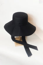 Load image into Gallery viewer, Sabbia silky cotton hat