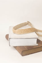 Load image into Gallery viewer, Skinny raffia headband