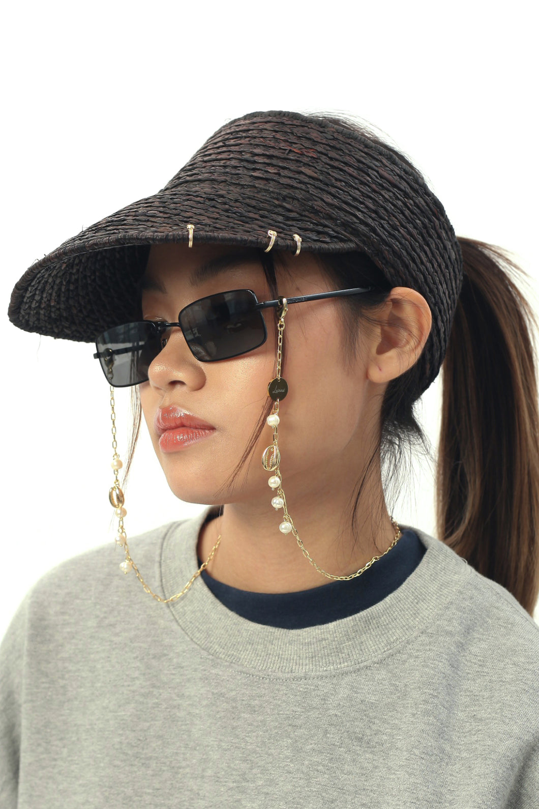 Monique pearl and gold-plated mask chain/eyeglasses strap
