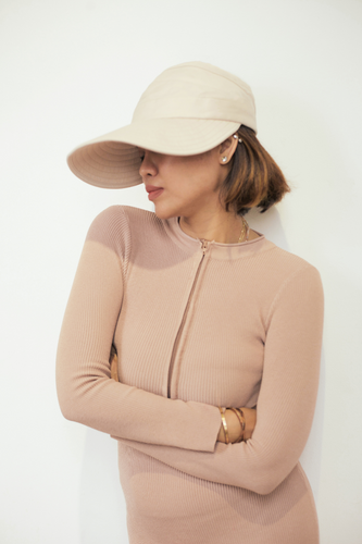 Fabric cotton sportive cap in beige