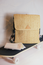 Load image into Gallery viewer, Habi Classic raffia backpack
