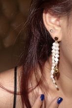 Load image into Gallery viewer, Portofino baroque pearl drop earrings with seashell charm
