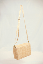 Tải hình ảnh vào Thư viện hình ảnh, Classic square Henriette bag in the shape of a magic box. Flexible strap, can be worn on the shoulder or held in the hand. The outer shell is made of mortar, the inside is lined with cotton fabric