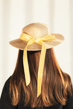 Load image into Gallery viewer, Aimée raffia straw hat Chanel vintage