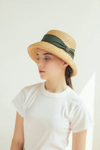 Daisy classic raffia hat with colored band