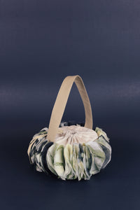 Round Lantern lunch bag, Everyday cool objects, Refinity by Leinné, Upcycled Fabrics, Eco luxury