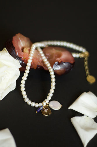 Étoile pearl necklace
