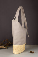 Tải hình ảnh vào Thư viện hình ảnh, The faye bag is a bag born with contrasting symmetry, a high bag, made of 2 materials of sedge and linen.