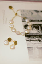 Load image into Gallery viewer, Frances flat pearl drop earrings