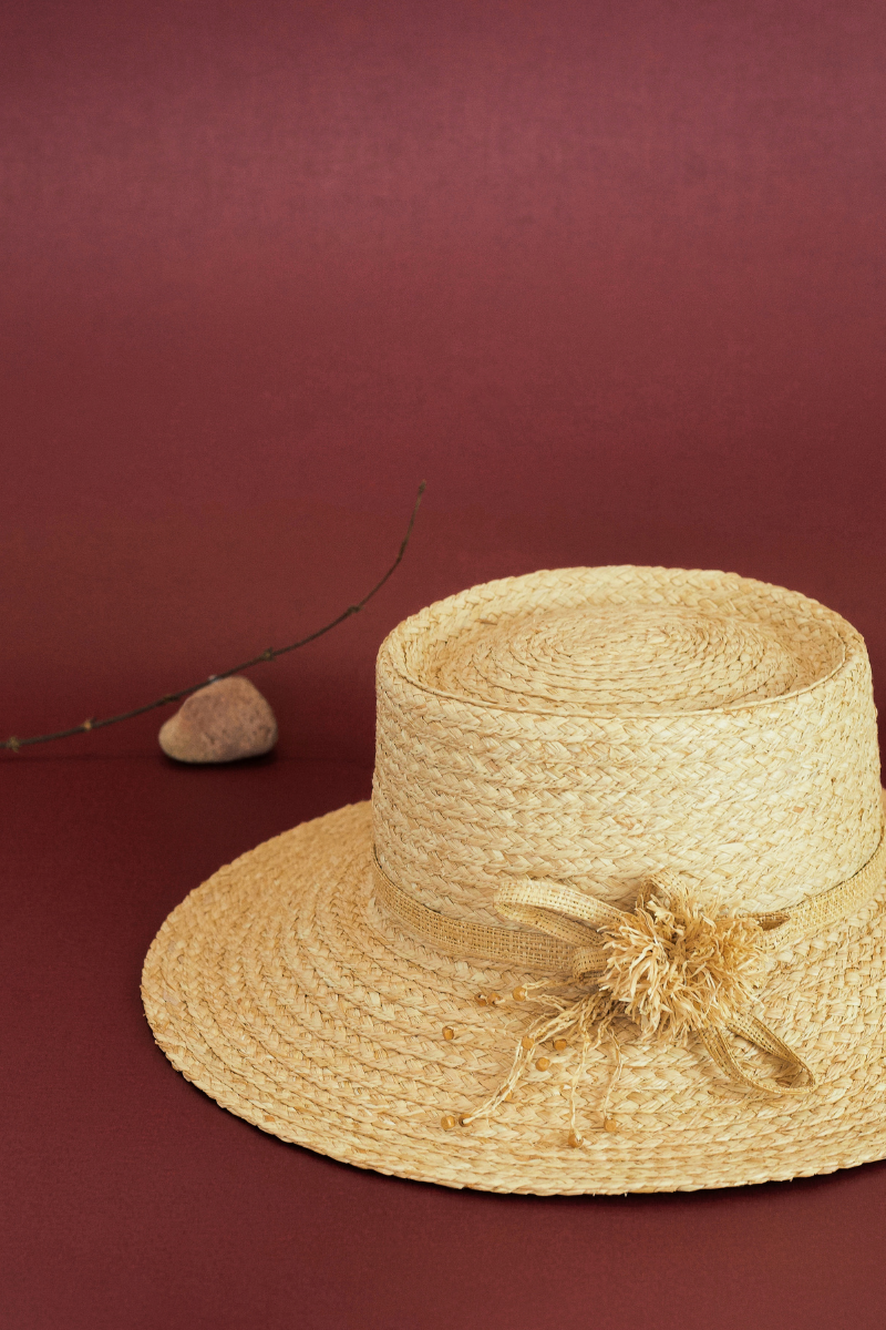 Gardenia raffia hat with flat crown and handmade floral pattern