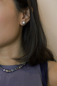 Moon Egg pearl earrings