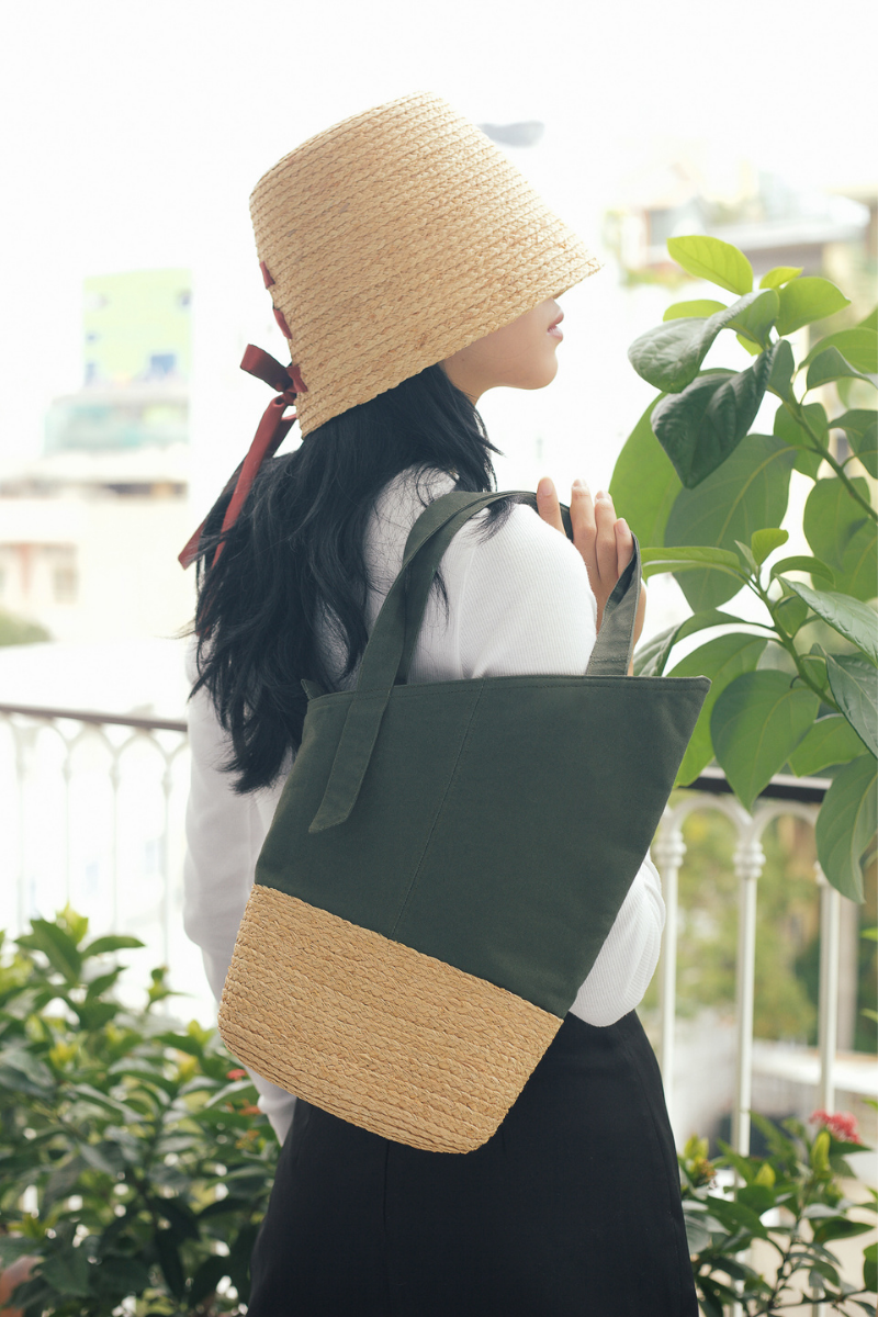 Amber raffia brimless bucket hat