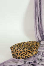 Load image into Gallery viewer, Leopard beret in cotton and layered mesh
