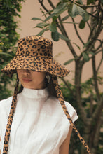 Load image into Gallery viewer, Leopard Lu hat