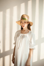 Load image into Gallery viewer, Downturn brim raffia hat with two-color mixed band in leaf shape and feminine high crown