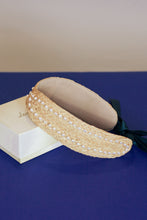 Load image into Gallery viewer, Pearl Lover head band
