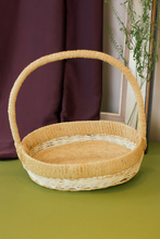Load image into Gallery viewer, Round rattan and raffia basket