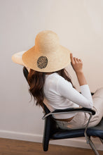 Charger l&#39;image dans la visionneuse de galerie, Sandra raffia hat with downturn brim and perforated pattern