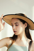Load image into Gallery viewer, Sportive premium raffia hat rollable