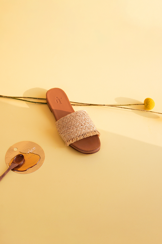 Reflective Pace - Resort 2020, Eco luxury, Raffia, Beach slides
